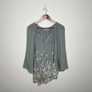 Show me your mumu Catalina cup tunic size small